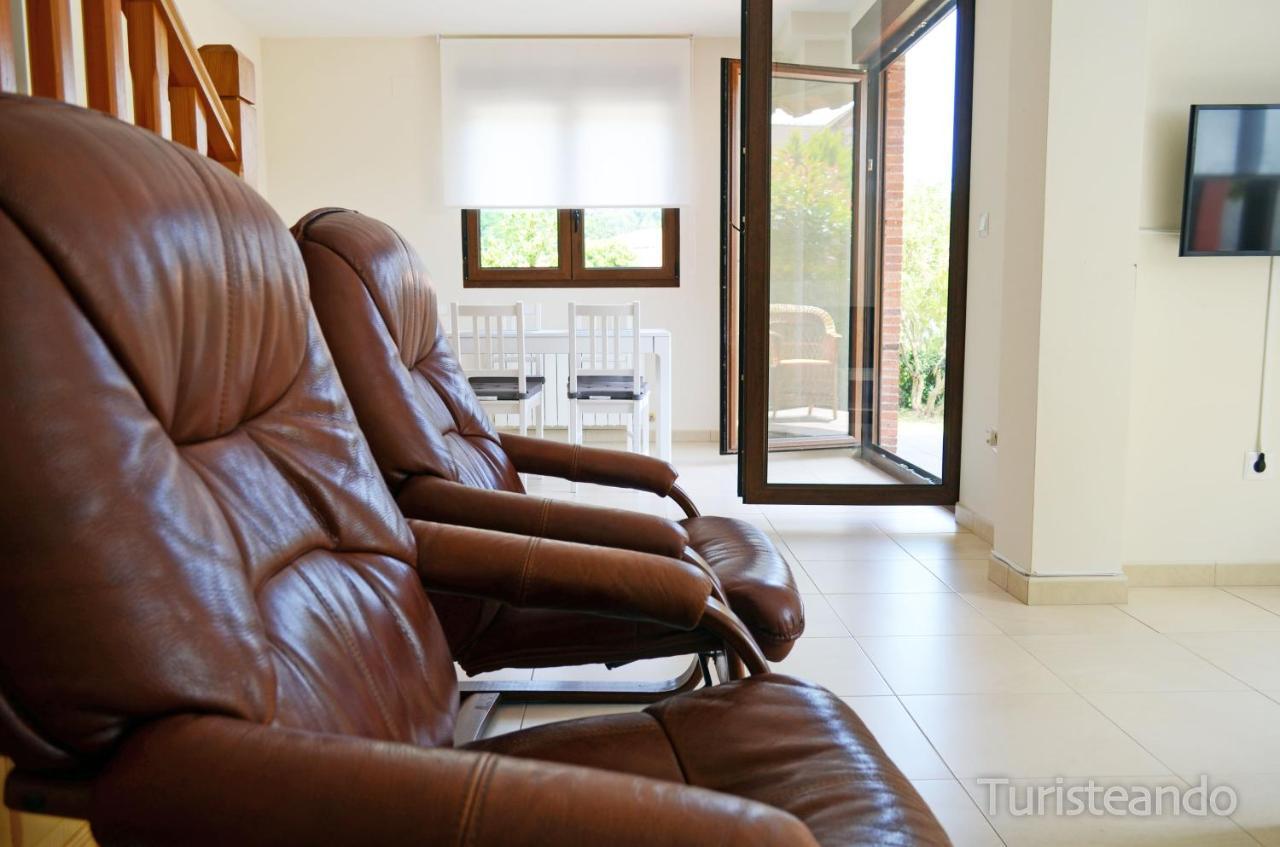 Chalet Tina Mayor: Amplio Jardin Y Tranquilidad Muy Cerca De La Playa Pesués Exterior foto